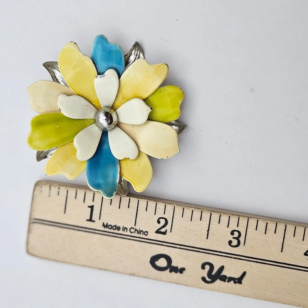 Sarah Coventry Vintage Enamel Flower Brooch Pin Blue Yellow Silver Tone 60s